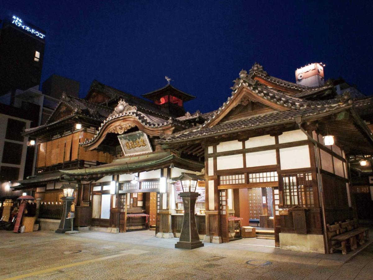 Hotel Ooedo Onsen Monogatari Dogo Matsuyama  Exterior foto