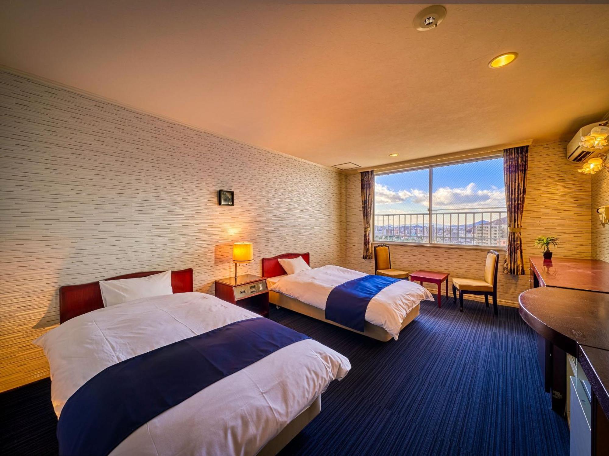 Hotel Ooedo Onsen Monogatari Dogo Matsuyama  Zimmer foto