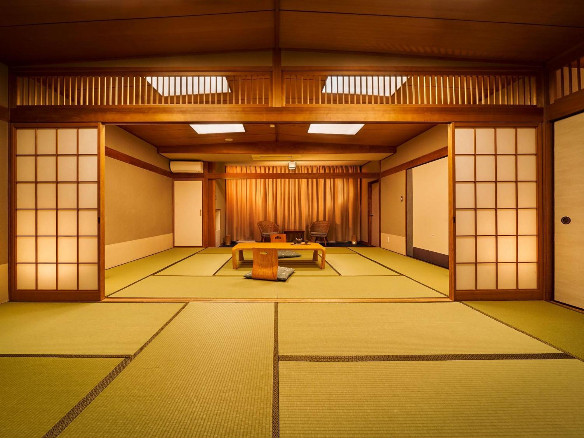 Hotel Ooedo Onsen Monogatari Dogo Matsuyama  Exterior foto