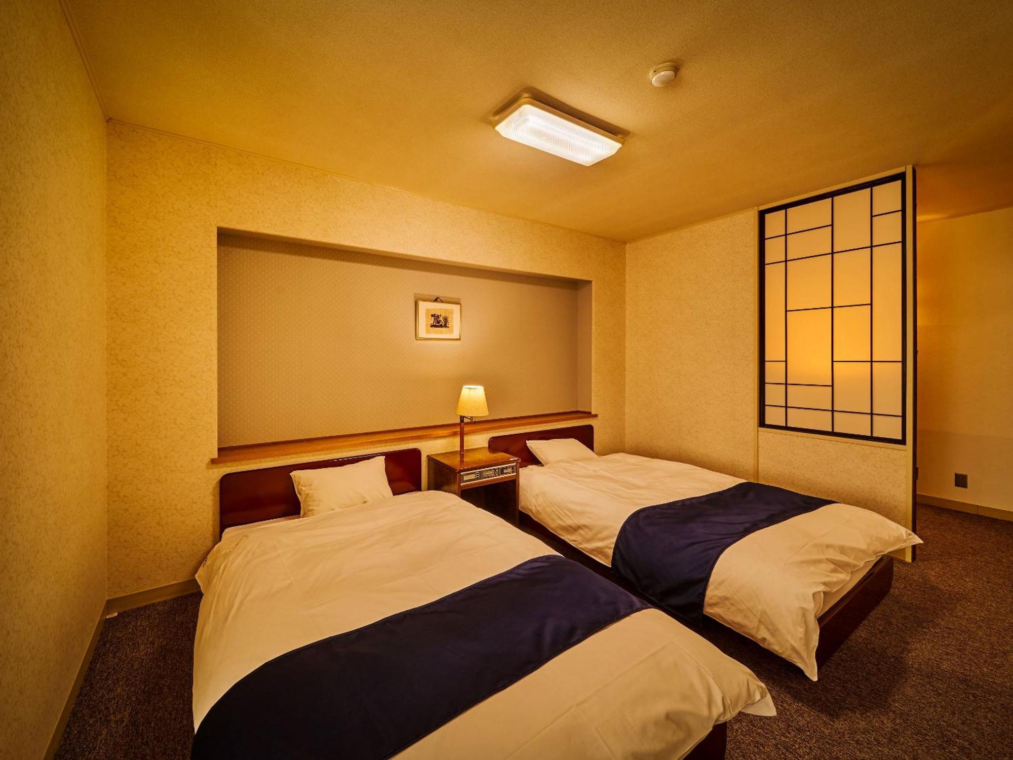 Hotel Ooedo Onsen Monogatari Dogo Matsuyama  Zimmer foto