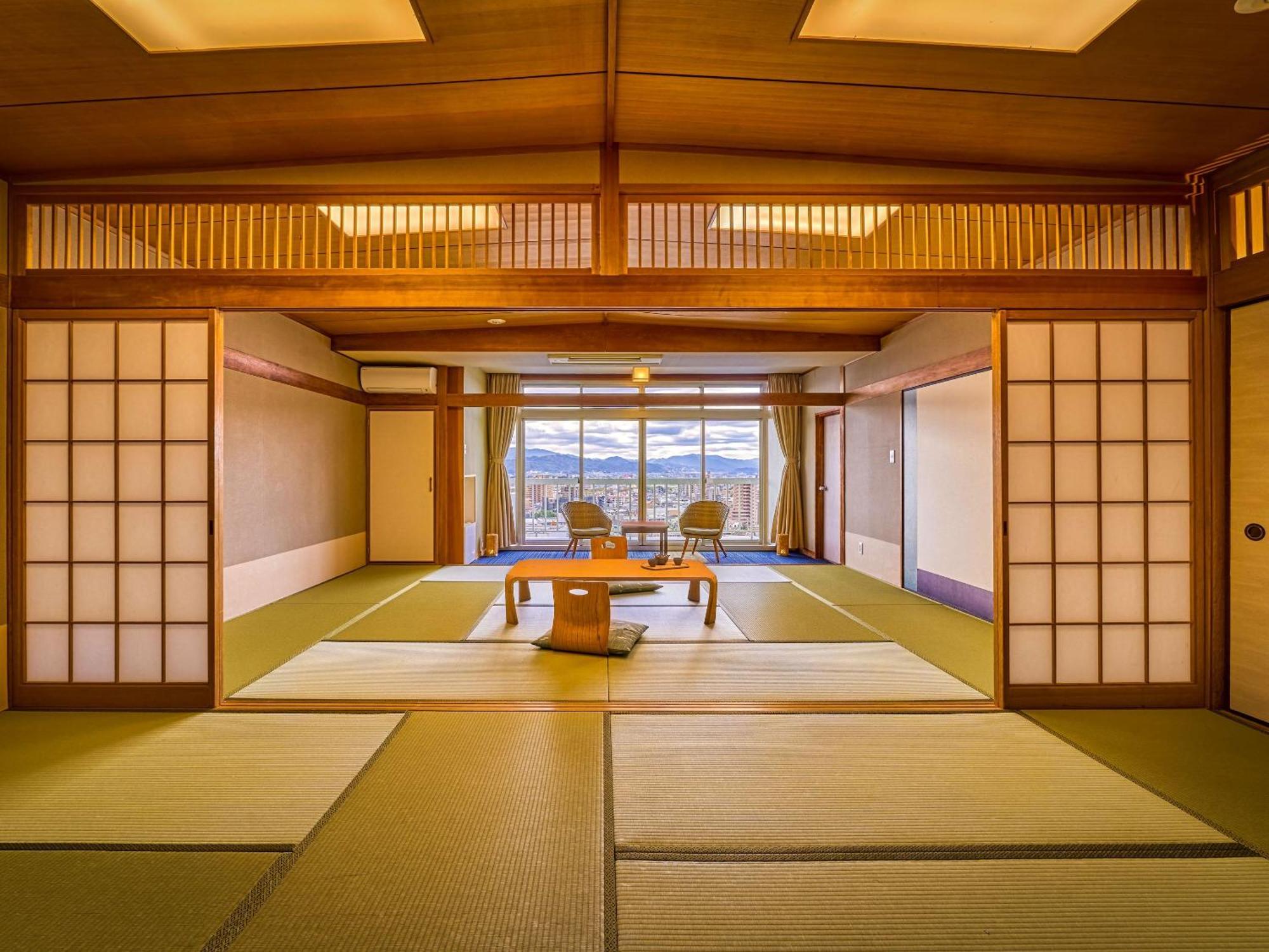 Hotel Ooedo Onsen Monogatari Dogo Matsuyama  Zimmer foto