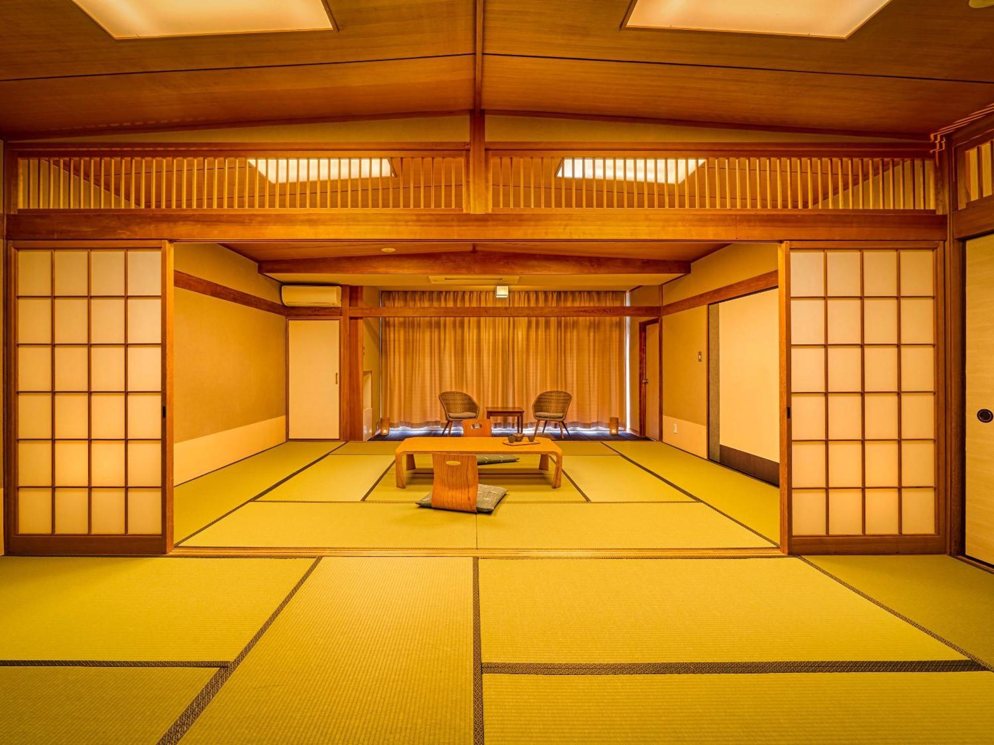 Hotel Ooedo Onsen Monogatari Dogo Matsuyama  Zimmer foto